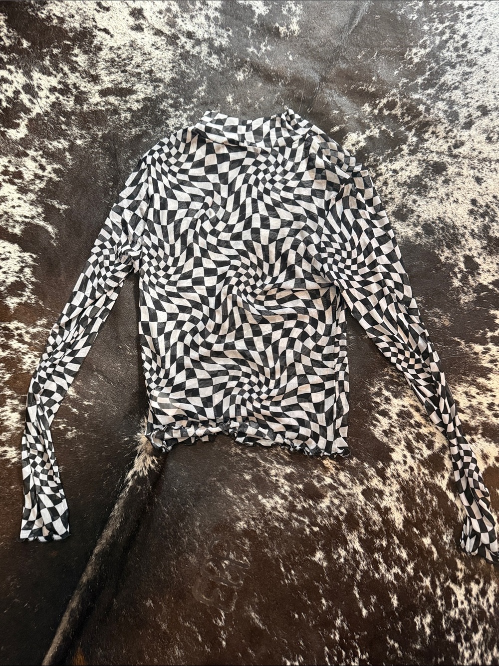 Long-Sleeve Black and White Sheer Optical Print Top M